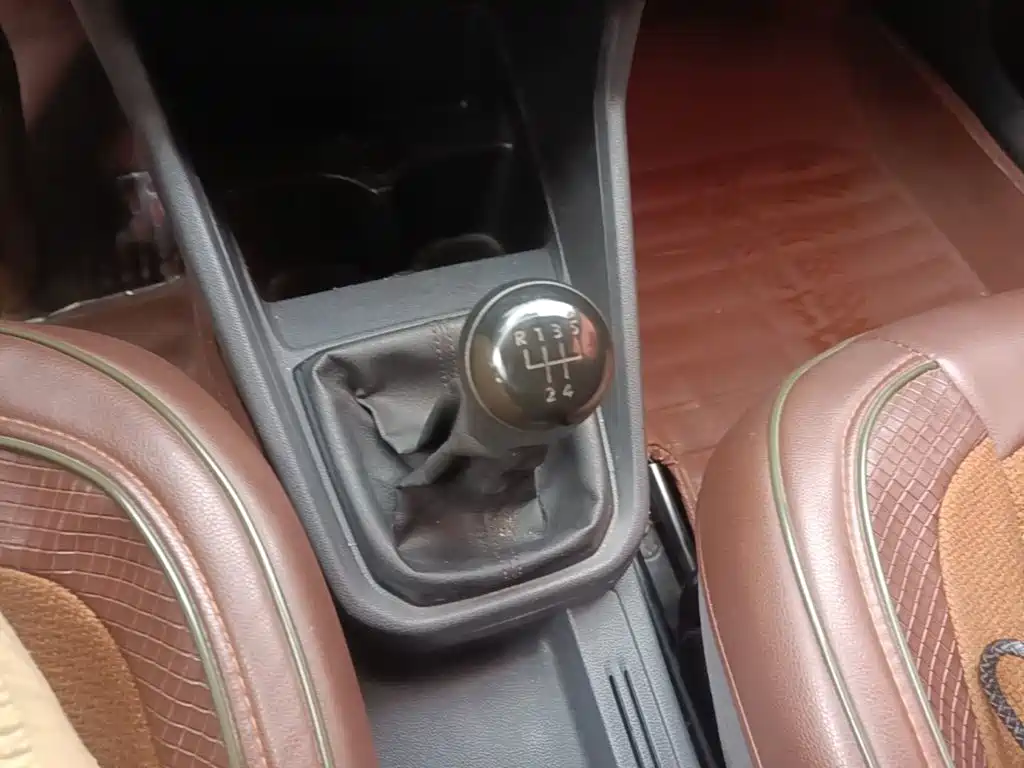 Volkswagen Santana — миниатюра 19