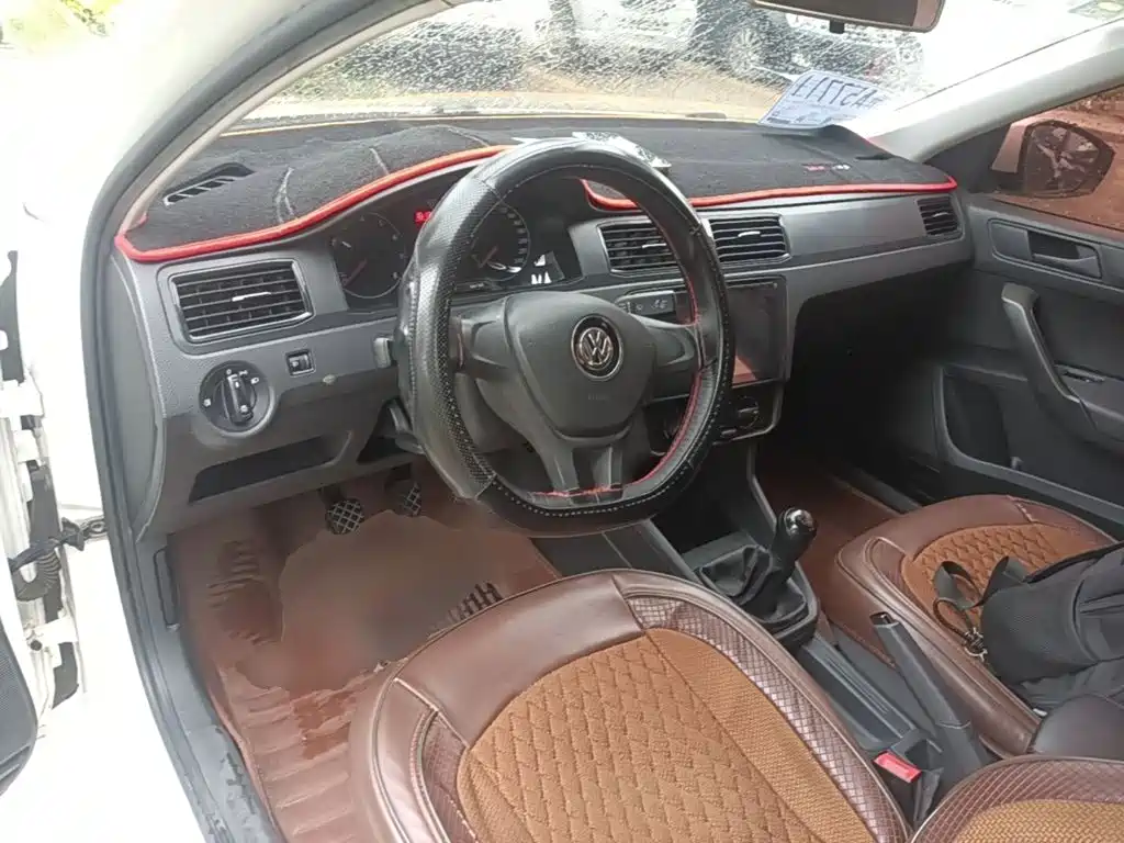 Volkswagen Santana — миниатюра 15