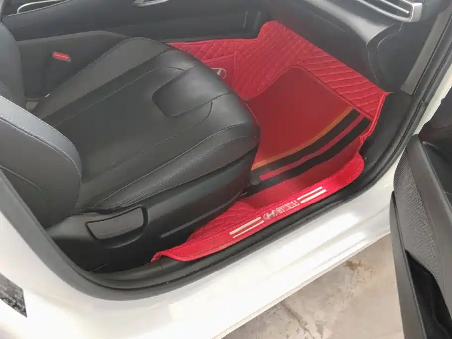 Hyundai Elantra — миниатюра 8