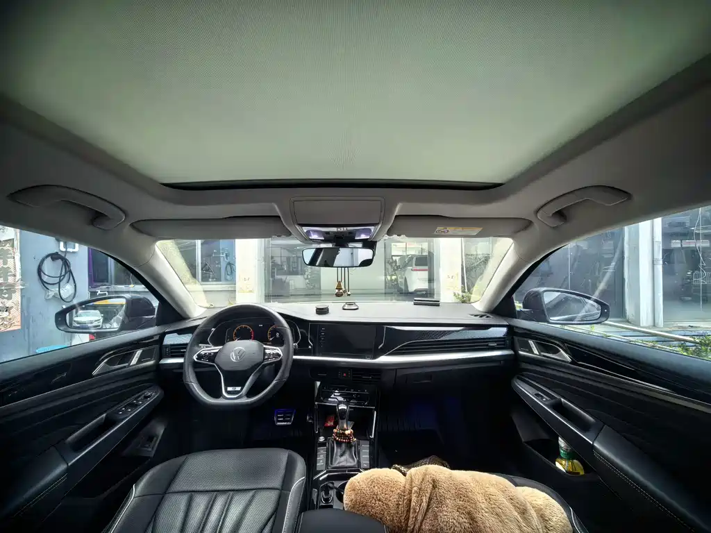 Volkswagen Passat — миниатюра 12