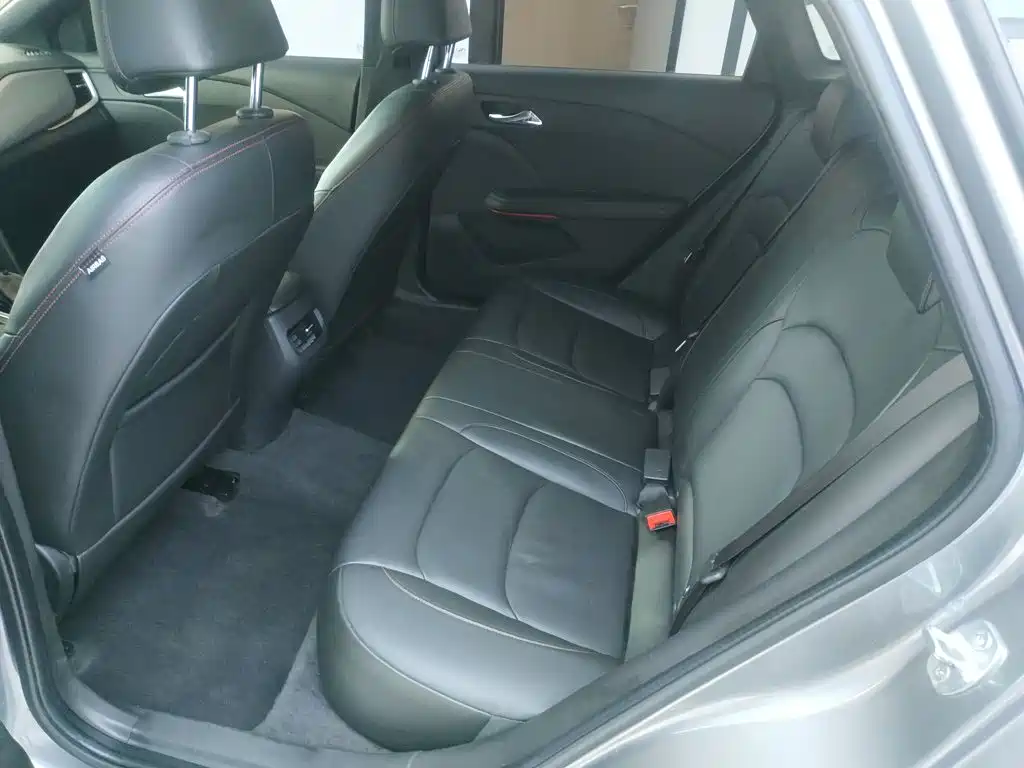 Chevrolet Monza — миниатюра 17