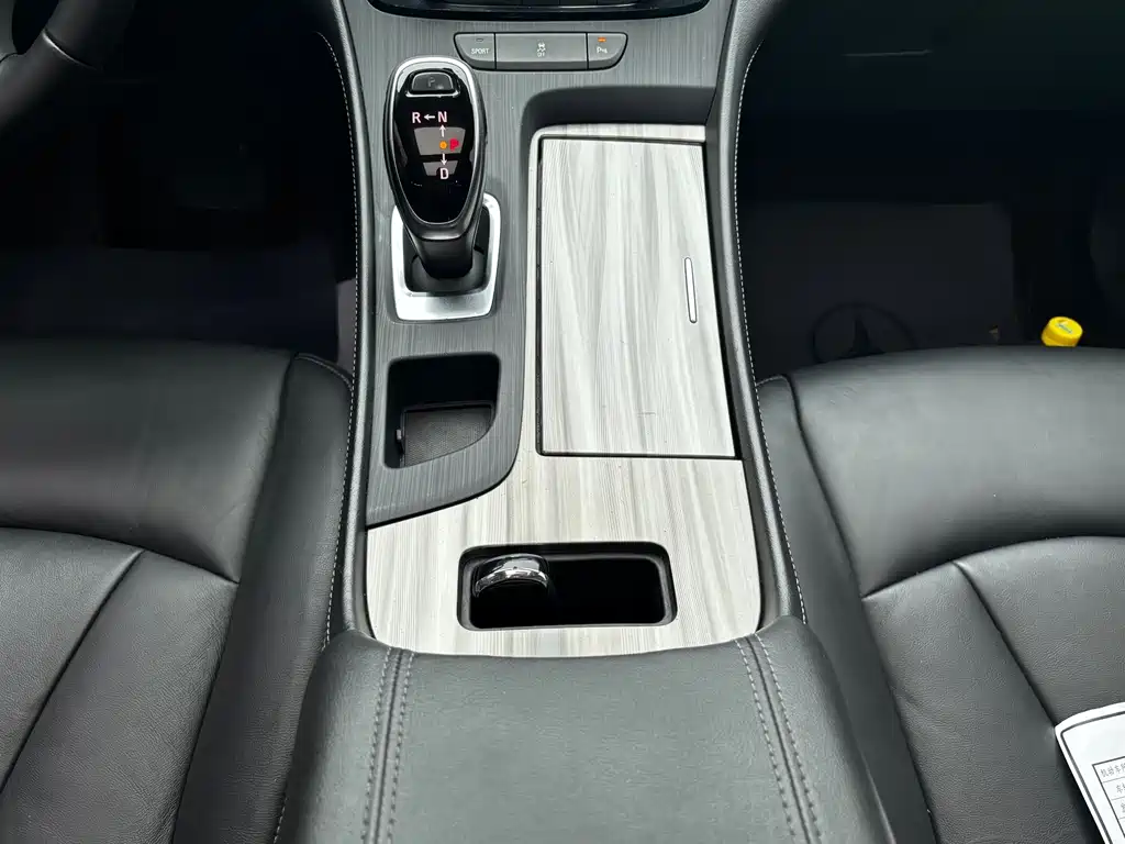 Buick LaCrosse 2020 652T Luxury