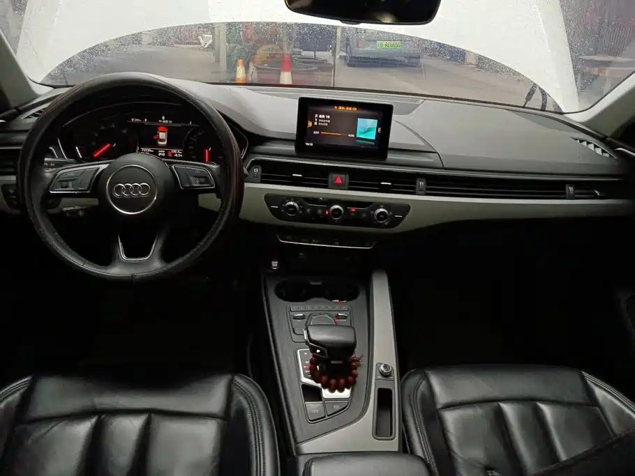 Audi A4L — миниатюра 12