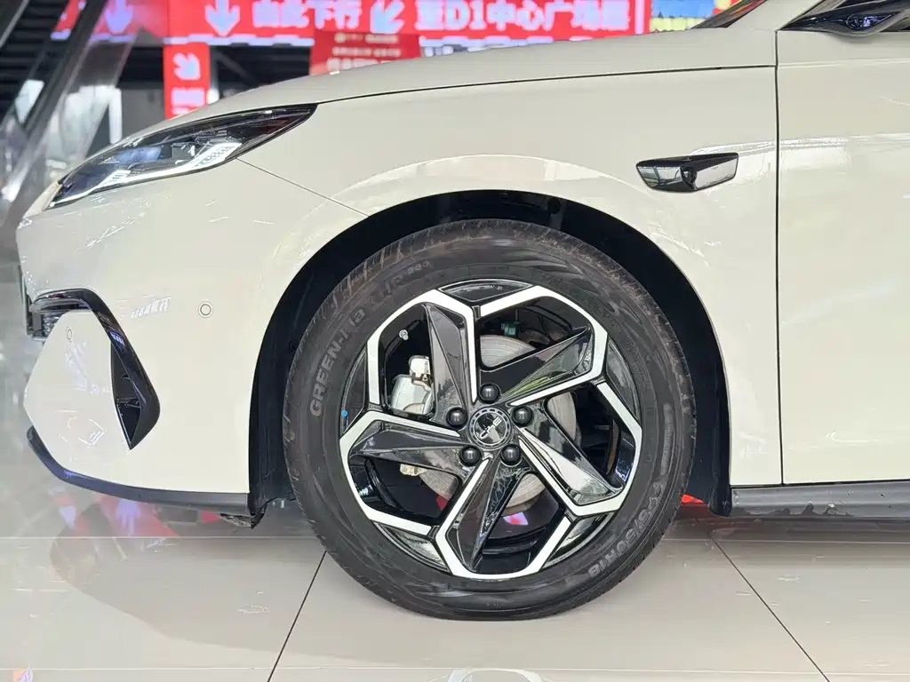BYD Seal 06 DM-i Touring — миниатюра 5