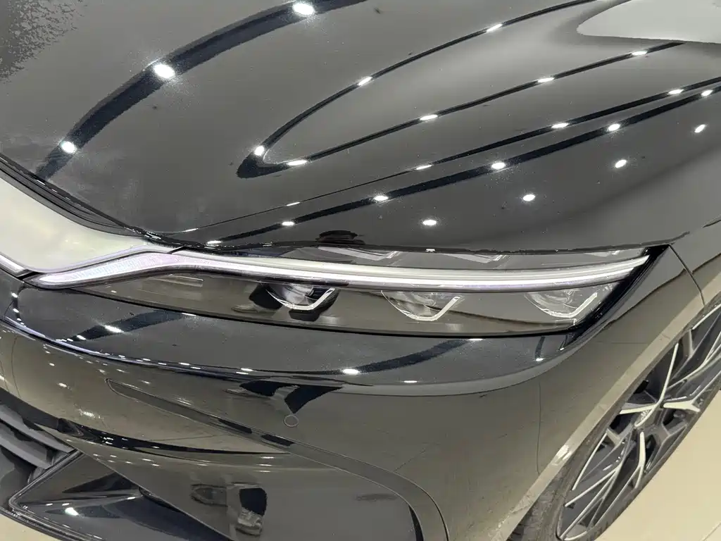BYD Han — миниатюра 3