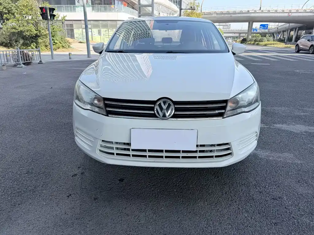 Volkswagen Jetta — миниатюра 2