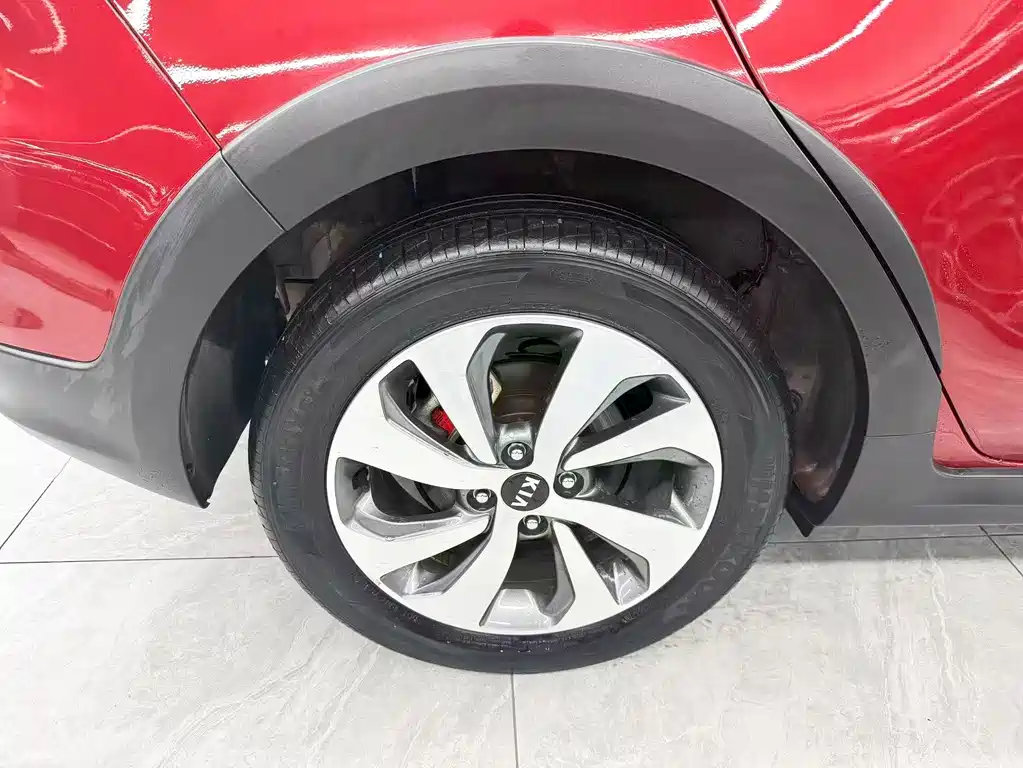 Kia KX Cross — миниатюра 21