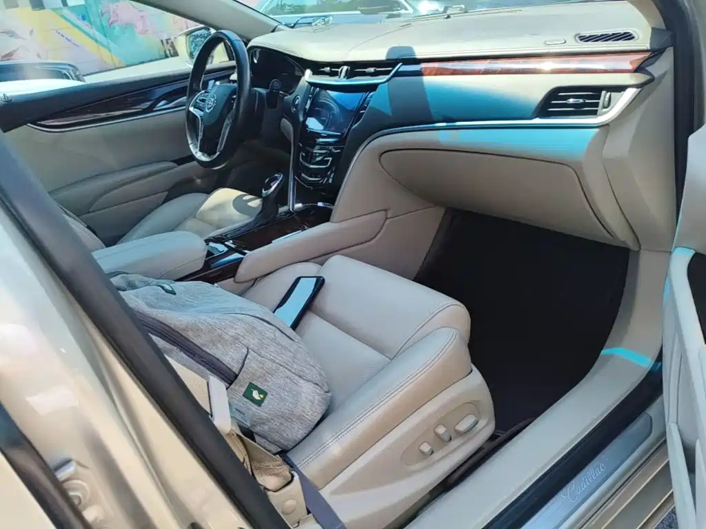 Cadillac XTS — миниатюра 9