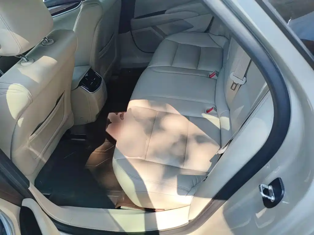 Cadillac XTS — миниатюра 22