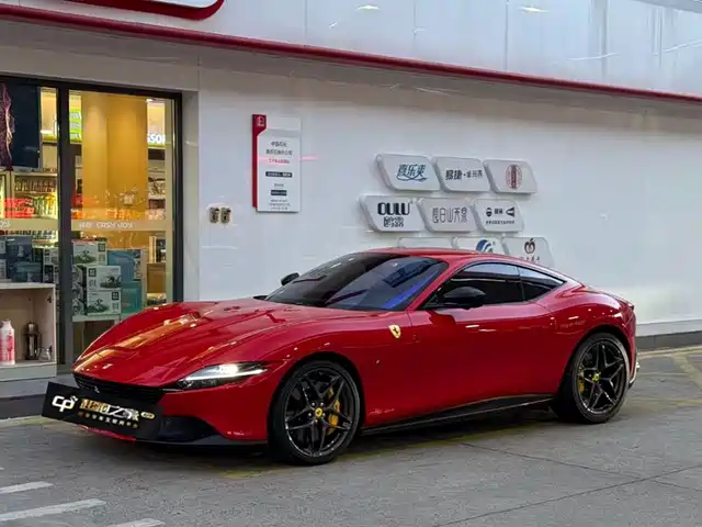FERRARI ROMA