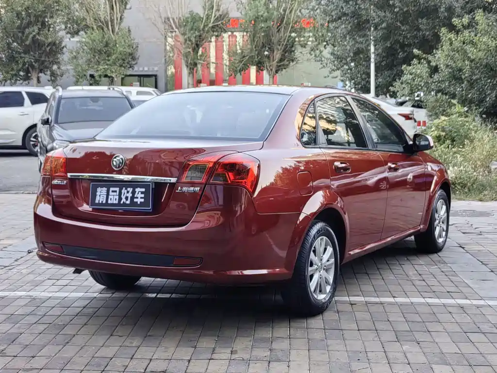 Buick Excelle — миниатюра 6