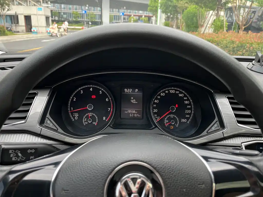 Volkswagen Passat — миниатюра 8