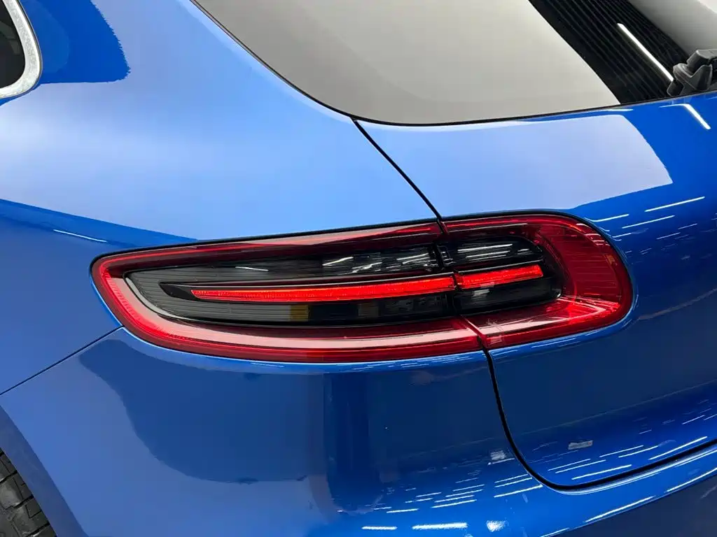 Porsche Macan — миниатюра 10