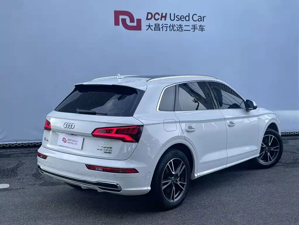 Audi Q5L — миниатюра 4
