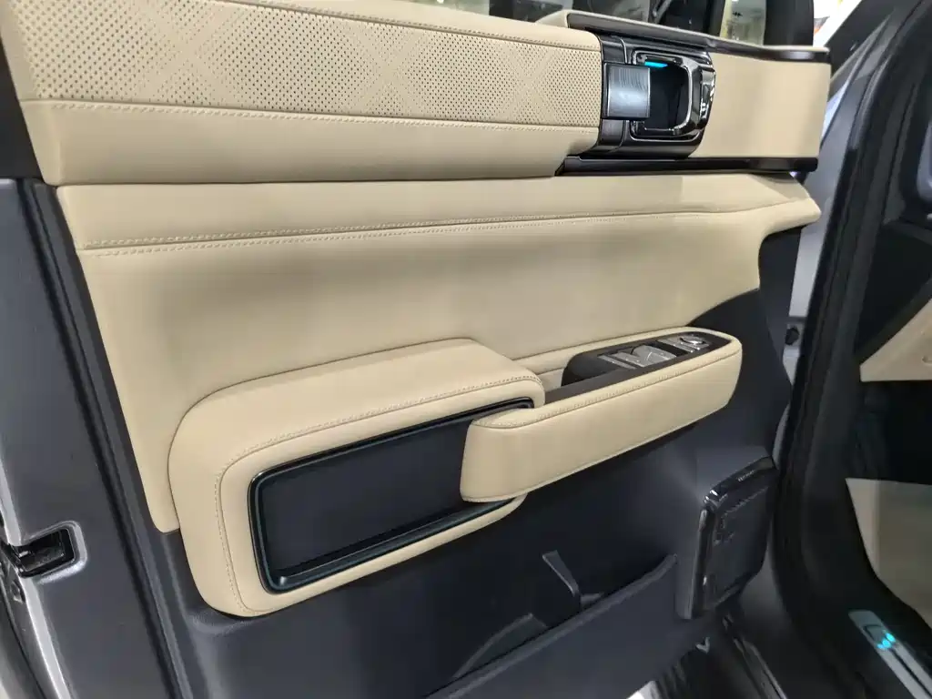 FANG CHENG BAO LEOPARD 5