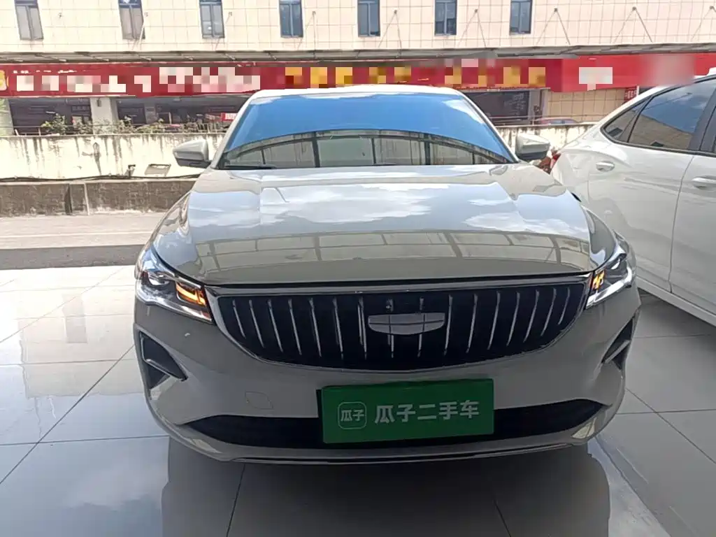 Geely Emgrand — миниатюра 3