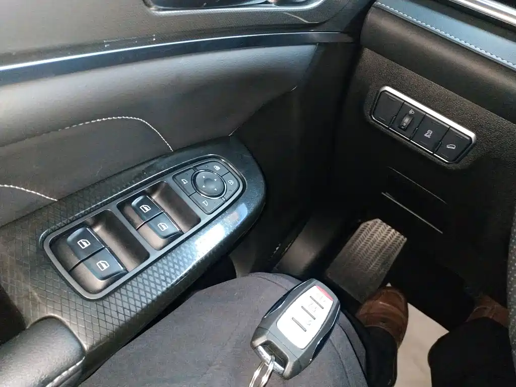 Haval M6 — миниатюра 9