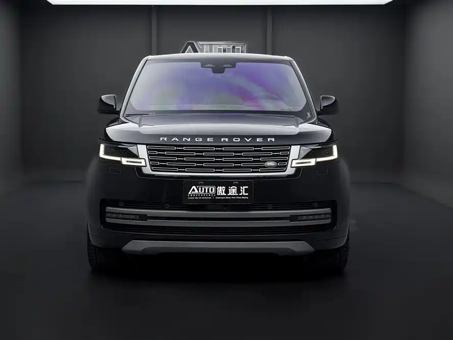 Land Rover Range Rover 2024 3.0 L6 360PS