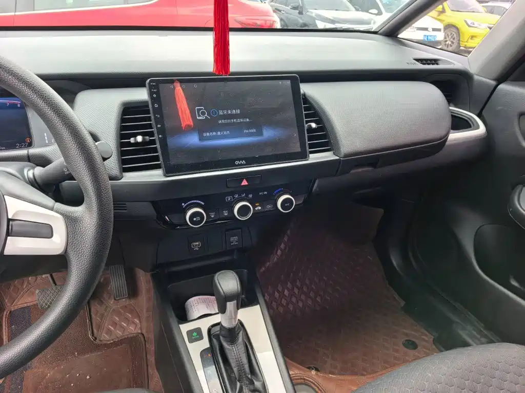 Honda Fit — миниатюра 12