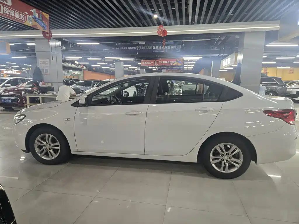 Chevrolet Cavalier — миниатюра 3