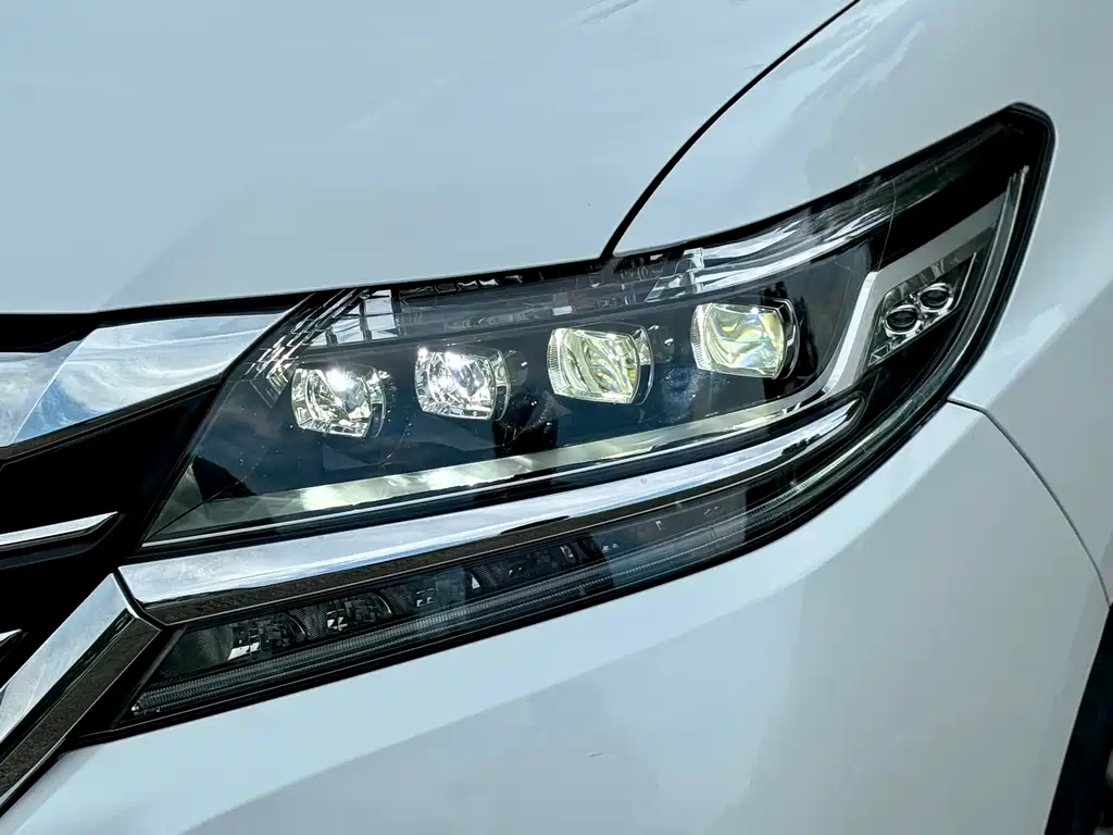 Honda Elysion — миниатюра 4