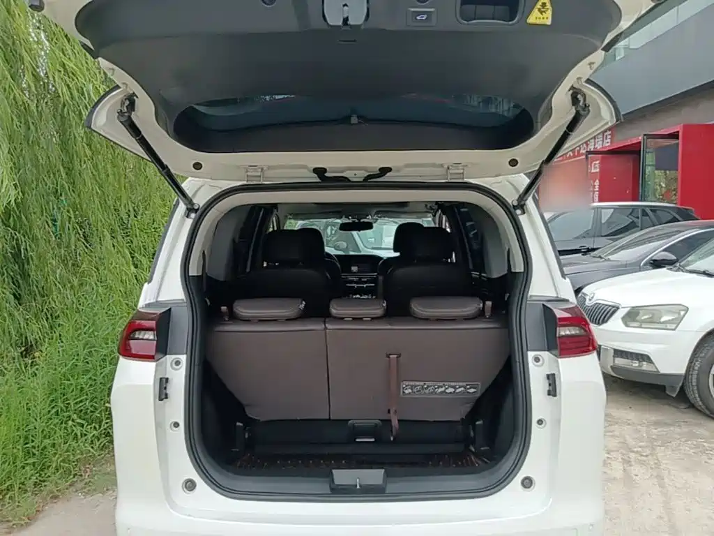 GAC Motor Trumpchi M6 — миниатюра 19