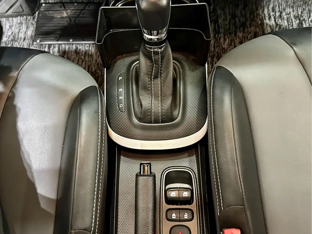 Roewe Clever — миниатюра 16