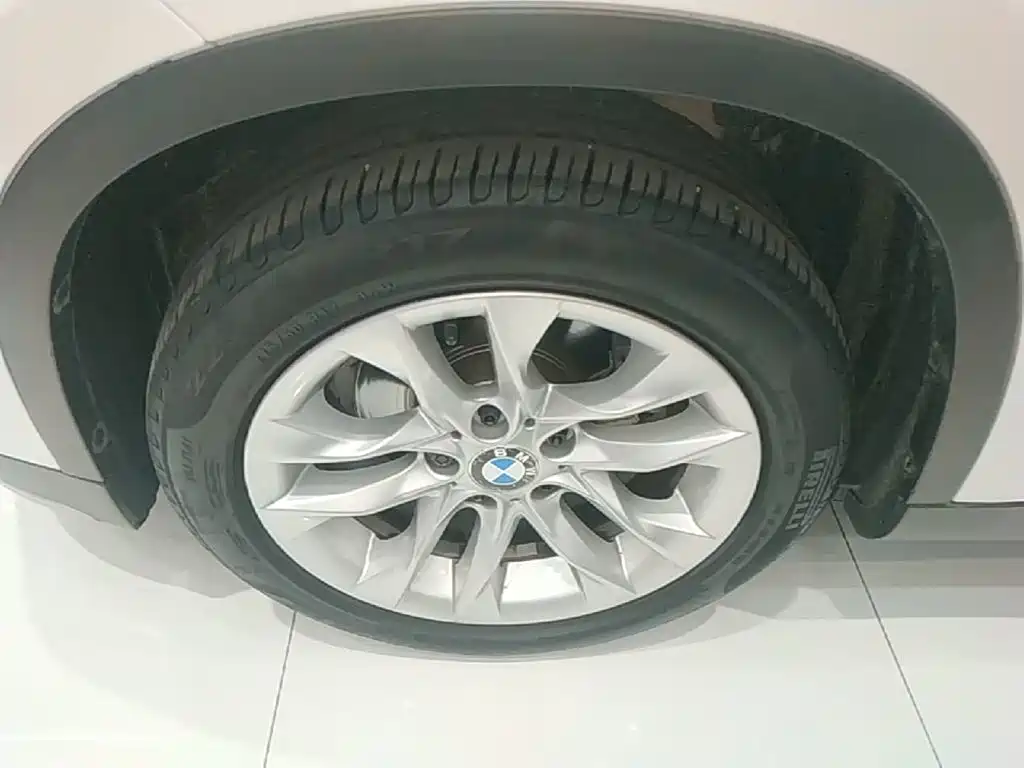 BMW X1 — миниатюра 23