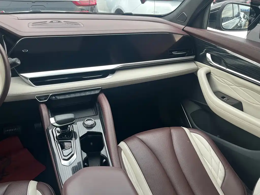 Geely Xingyue L — миниатюра 13