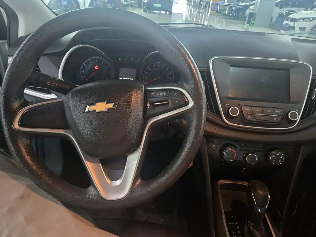 Chevrolet Cavalier — миниатюра 6