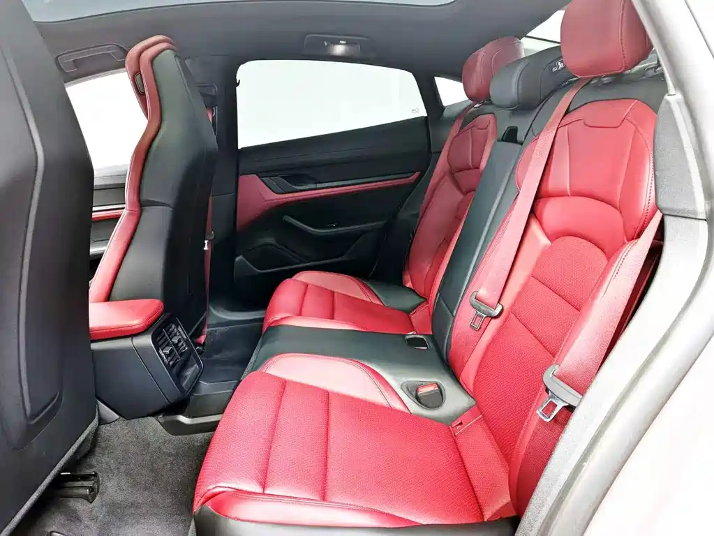 Porsche Taycan — миниатюра 14