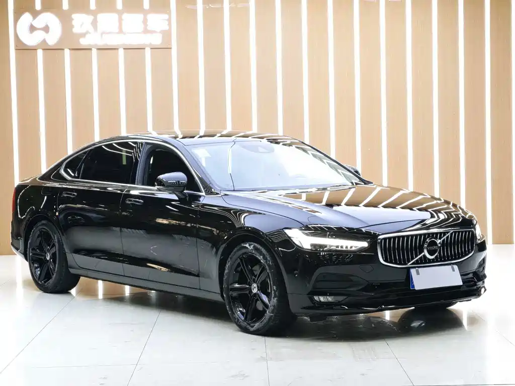 Volvo S90 — миниатюра 3
