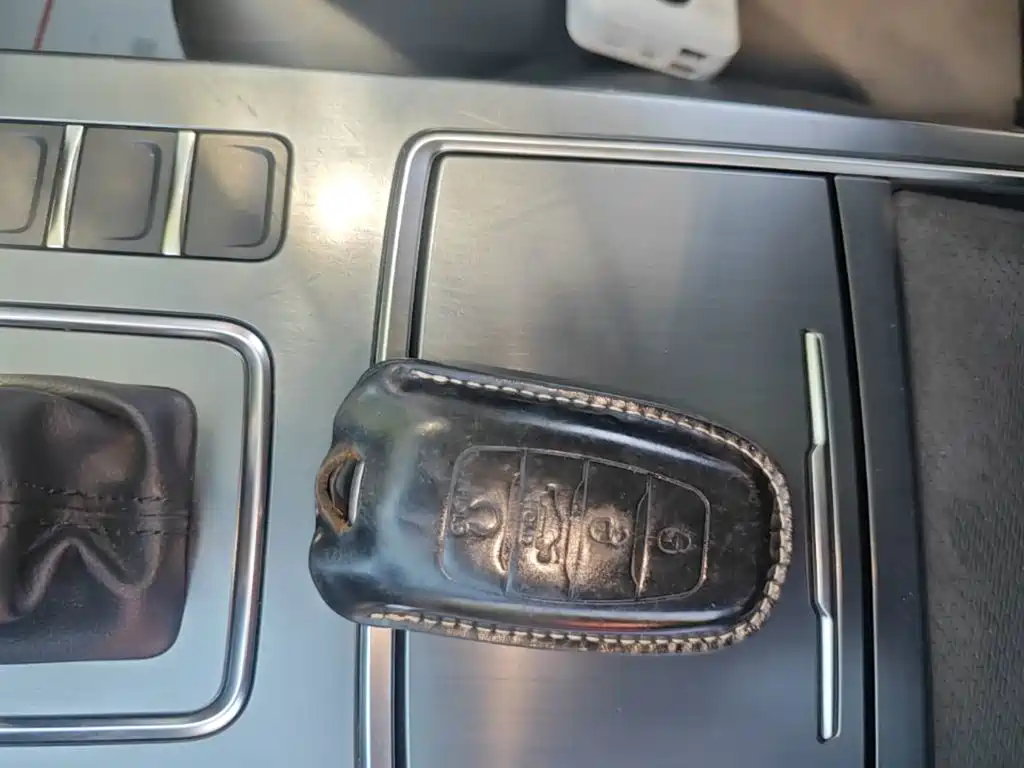 Hongqi Hongqi H5 — миниатюра 9