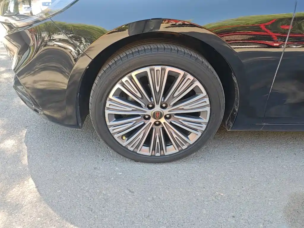 Hongqi Hongqi H5 — миниатюра 23