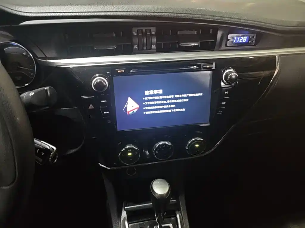 Toyota Corolla — миниатюра 13