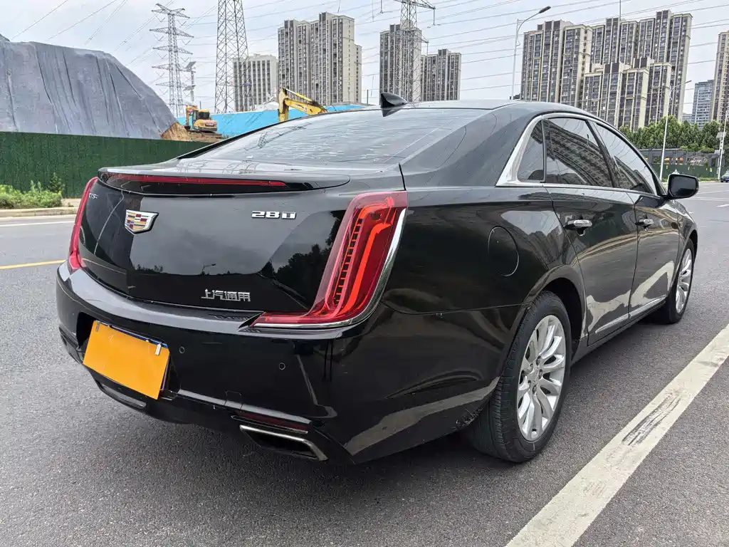 Cadillac XTS 2018 28T