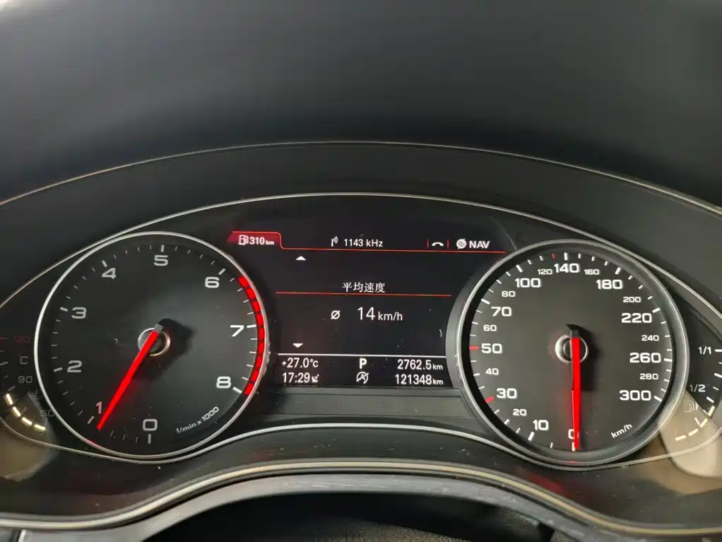 Audi A6L — миниатюра 4