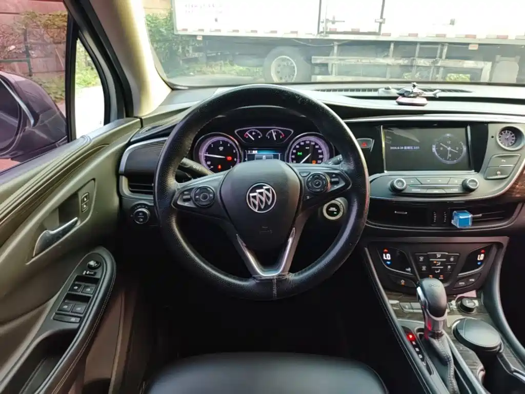Buick Envision Plus — миниатюра 11