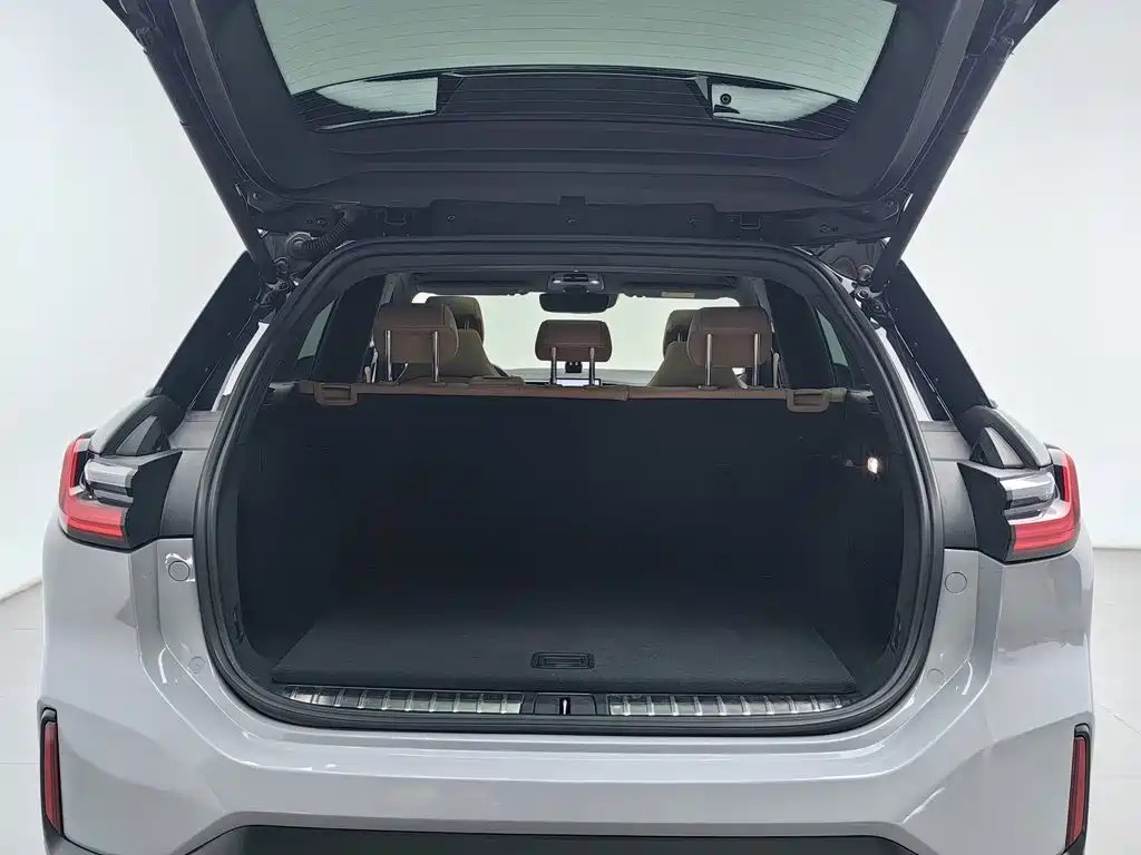 NIO ES6 — миниатюра 16