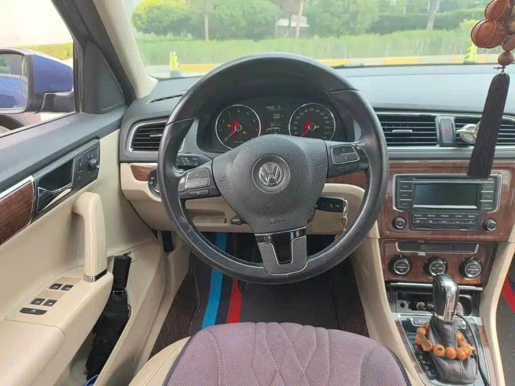 Volkswagen Lavida — миниатюра 6