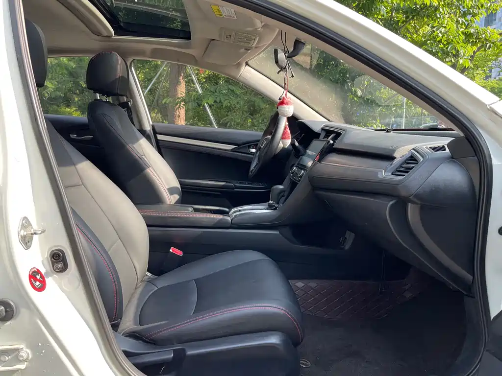 Honda Civic 2016 180TURBO CVT Comfort