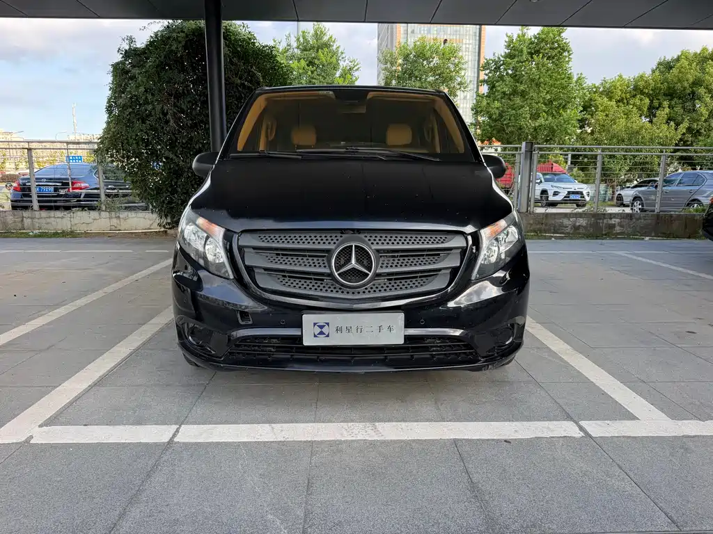 Mercedes-Benz Vito — миниатюра 5