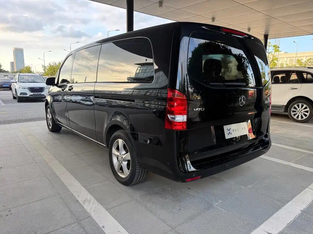 Mercedes-Benz Vito — миниатюра 15