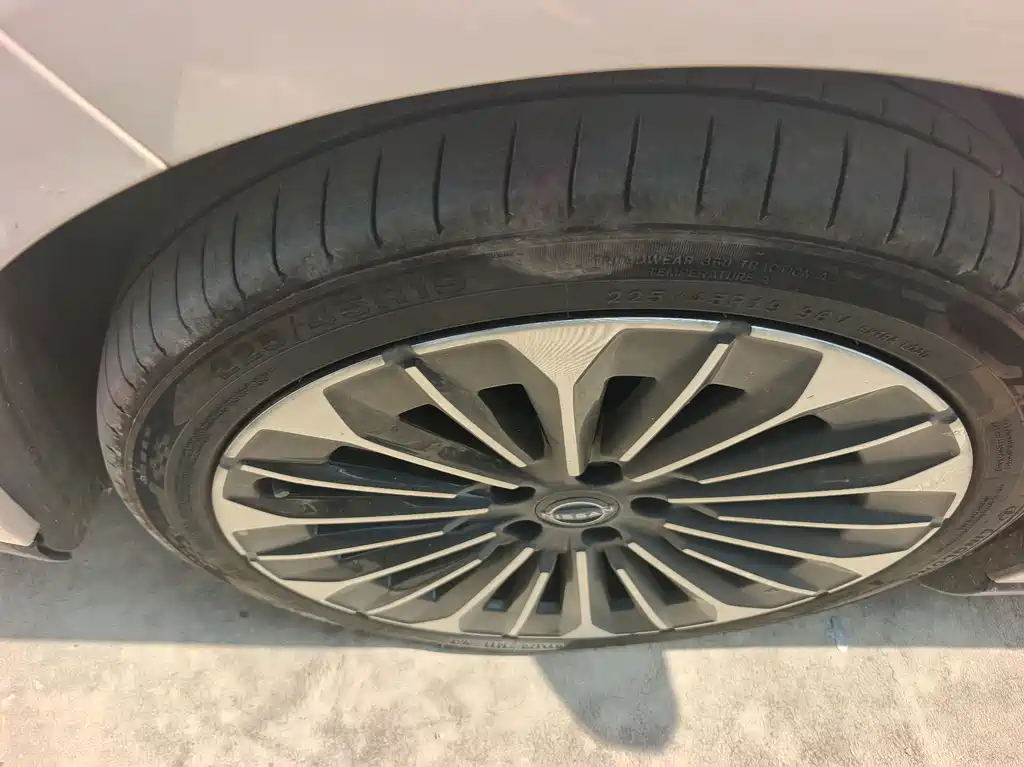 Nissan N7 — миниатюра 5
