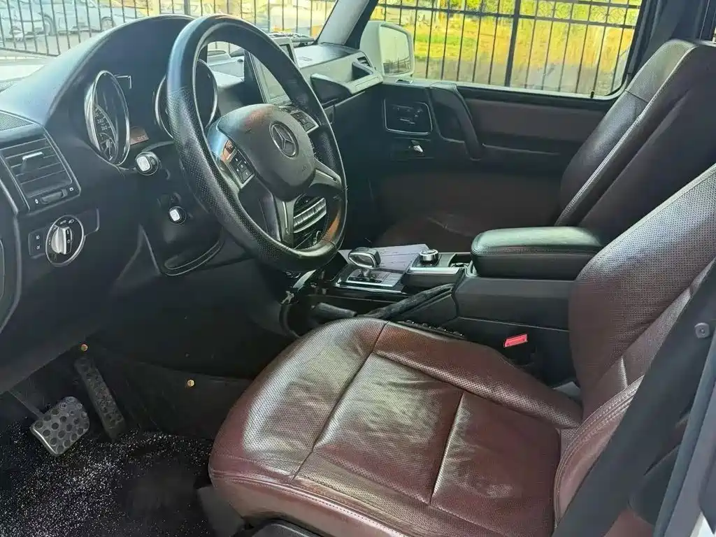 Mercedes-Benz G-Class — миниатюра 6