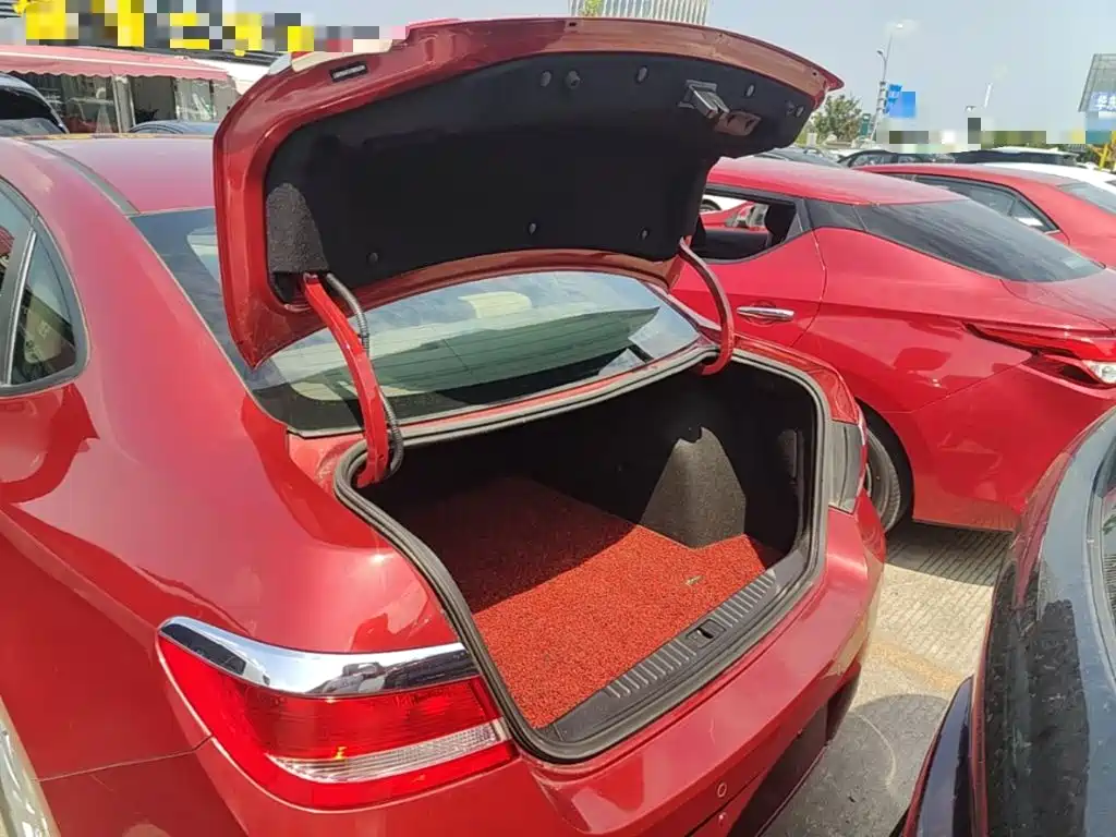 Buick Excelle — миниатюра 19