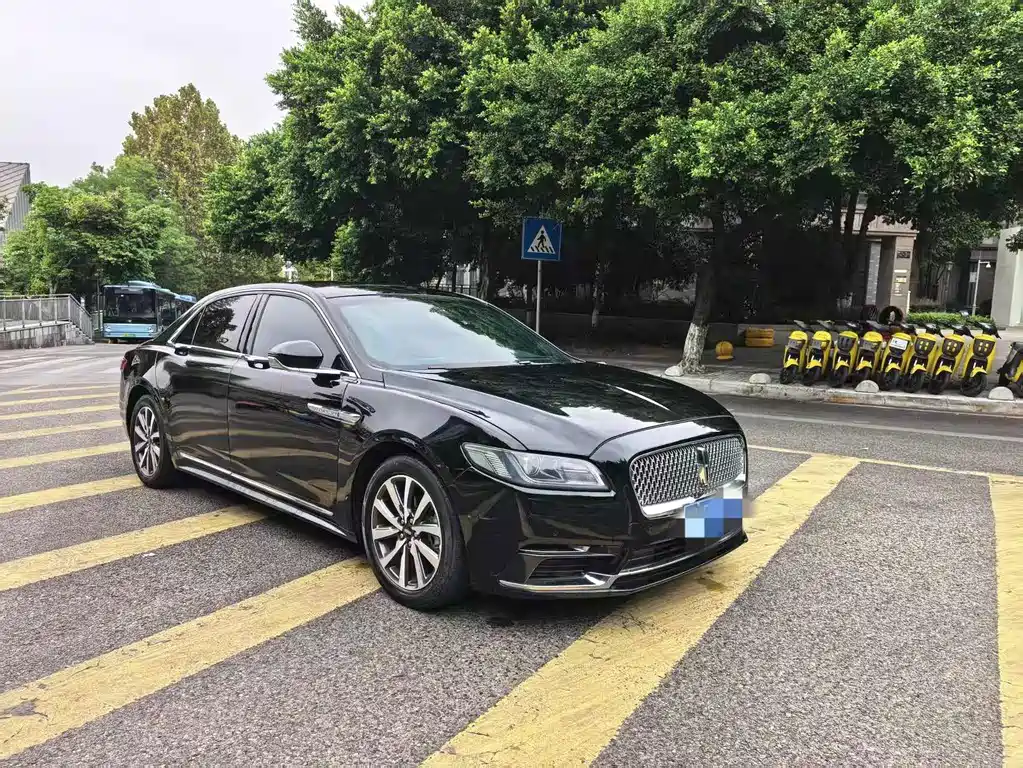 Lincoln Continental — миниатюра 13