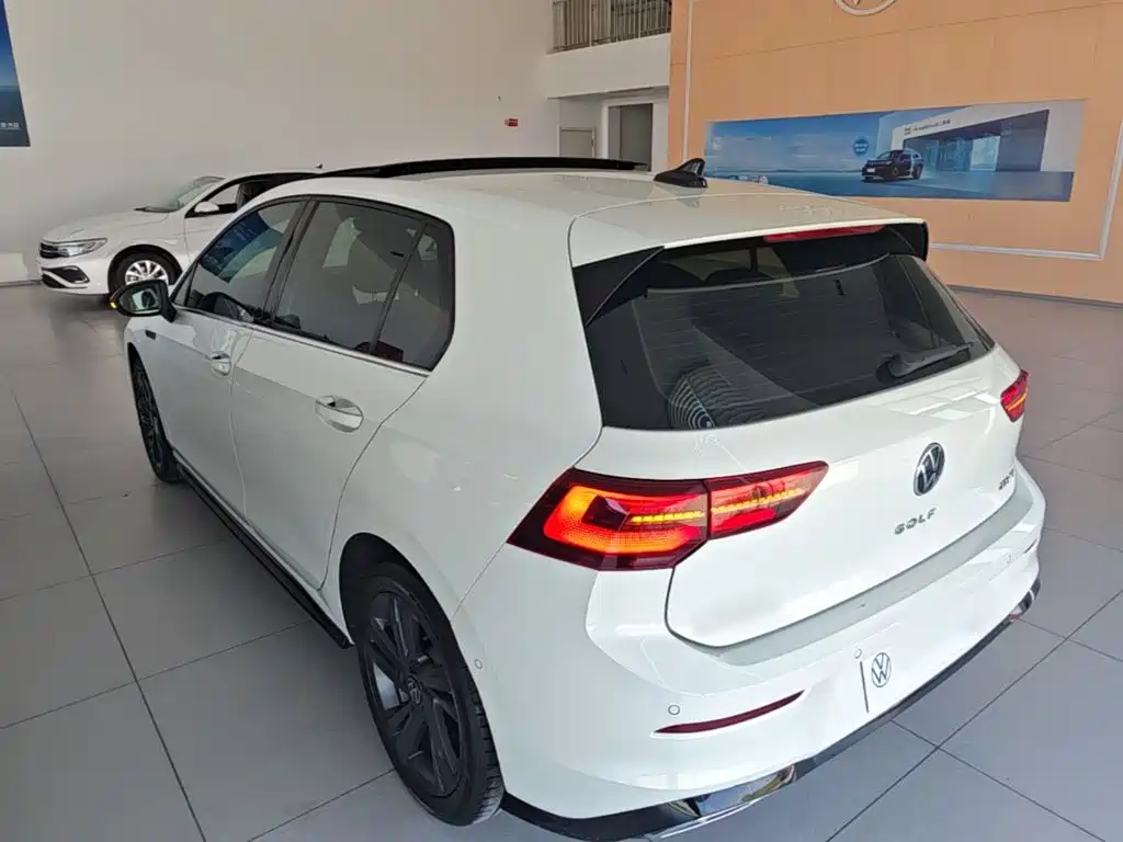 Volkswagen Golf — миниатюра 5