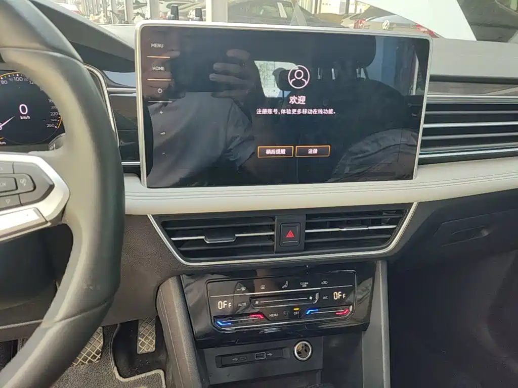 Volkswagen Tiguan L — миниатюра 13