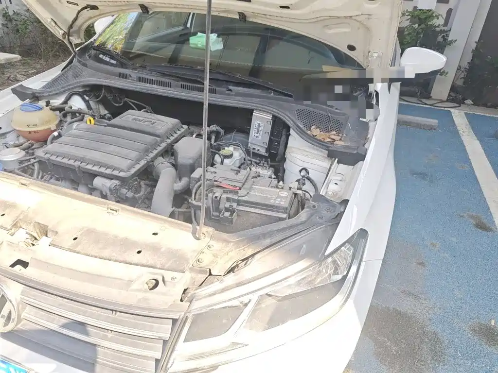 Volkswagen Santana — миниатюра 22